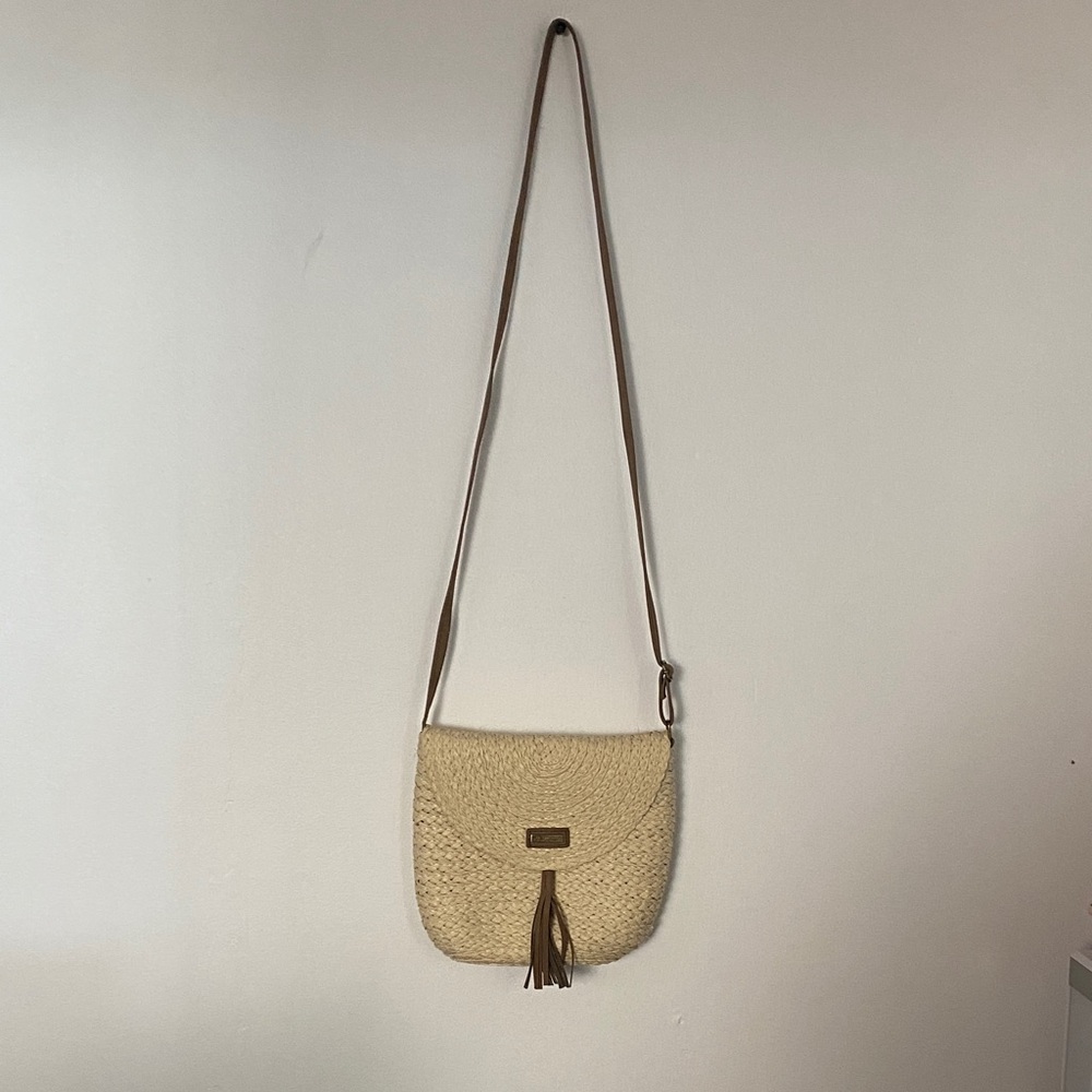 Chic Cream Crossbody Bag with Tassel